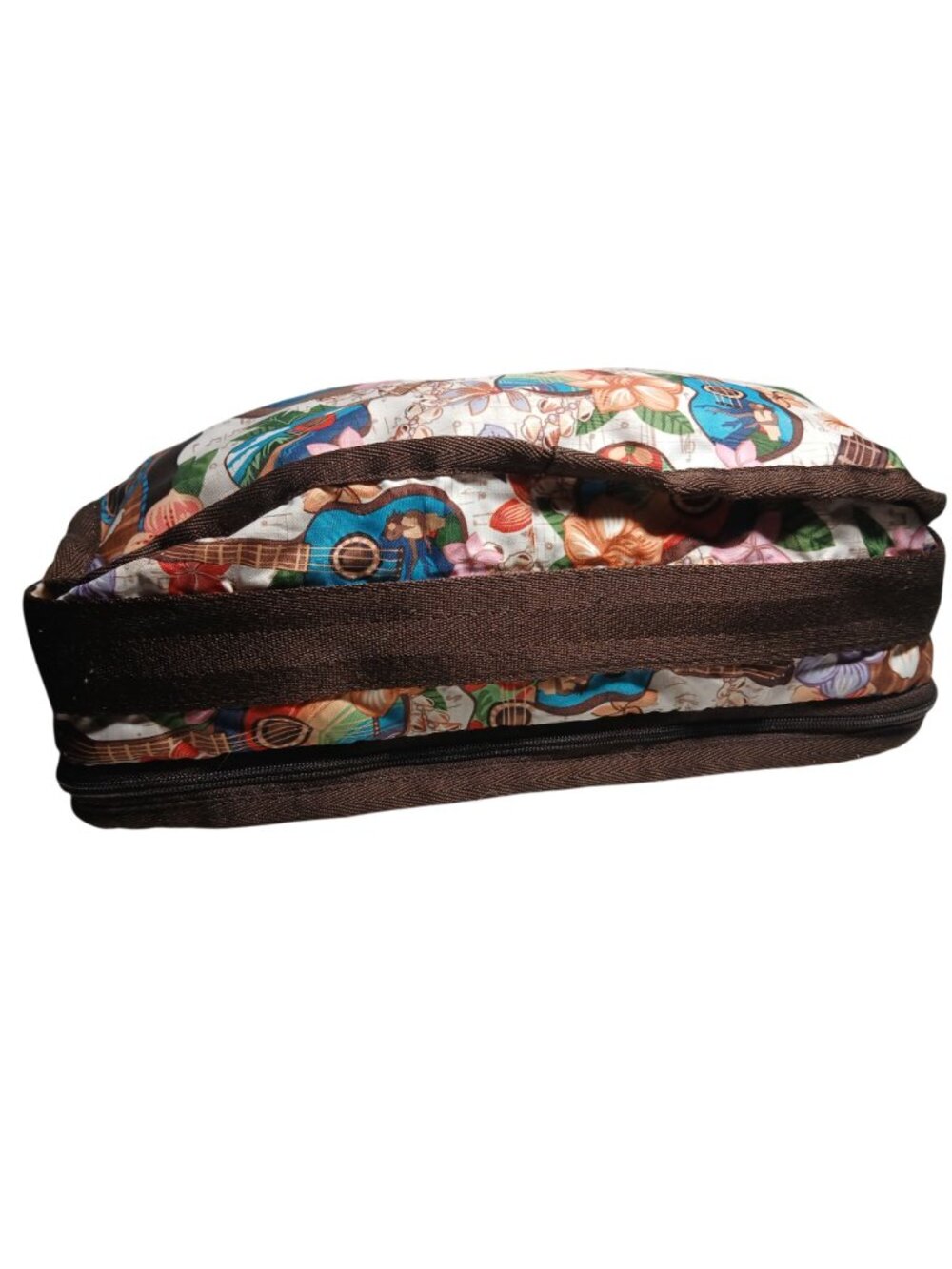 LeSportsac Deluxe Everyday Crossbody Bag Guitar Mele Ukulele Vacation Resort - Picture 11 of 16